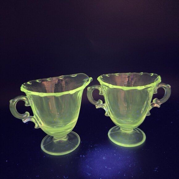 Fostoria Century Pattern Clear Glass Sugar Creamer Manganese 365nm Green UV Glow - Picture 1 of 15